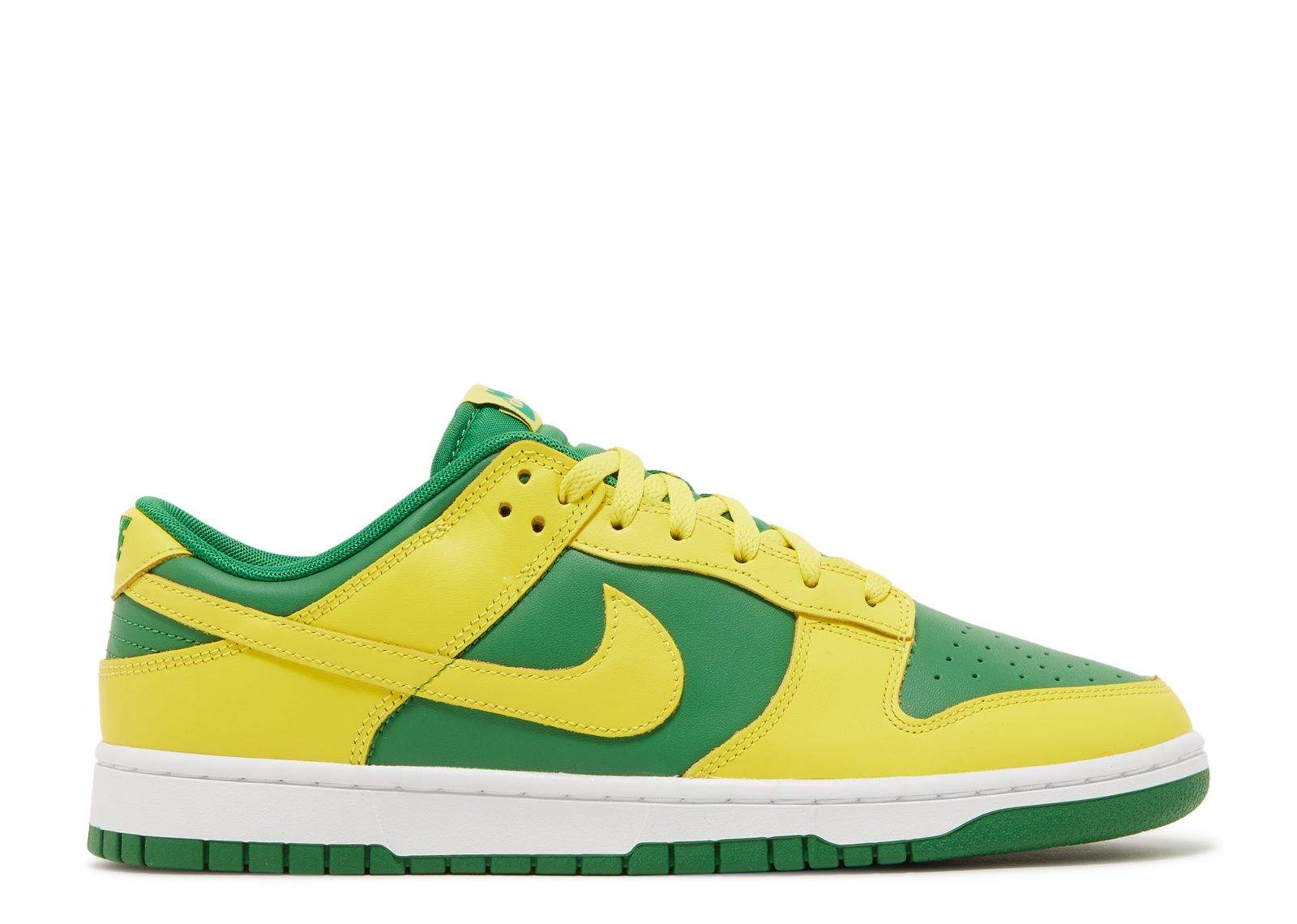 Nike Dunk Low ‘Reverse Brazilâ€?Everlasting Sneaker